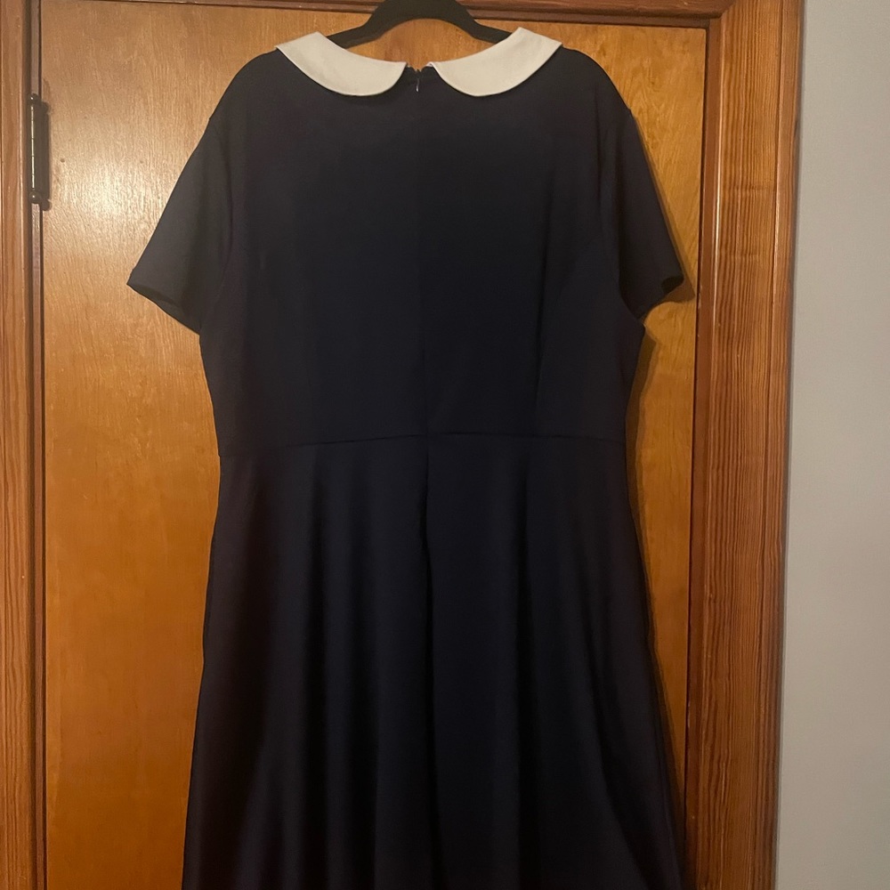 Size 20 navy/white fit and flare dress with Peter pan collar